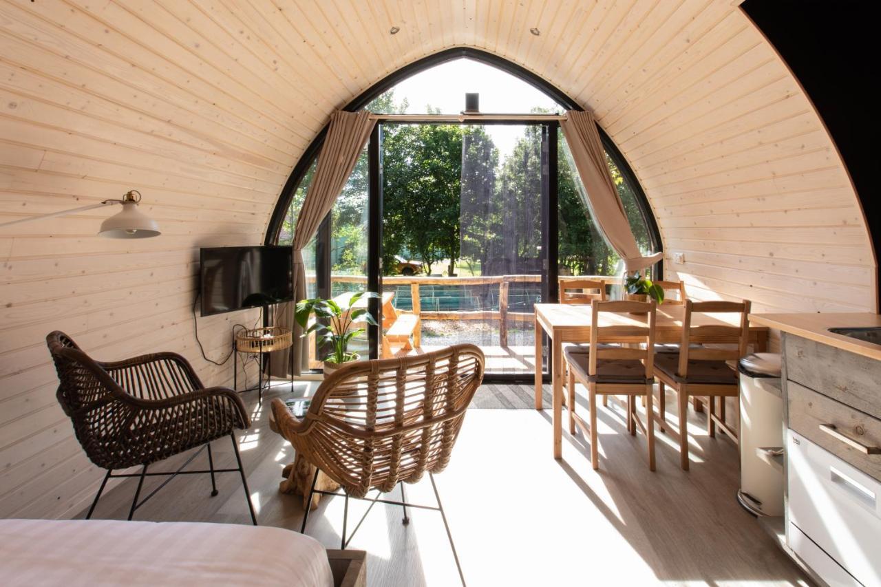 Pod Huisje Met Hottub Dokkum Zewnętrze zdjęcie