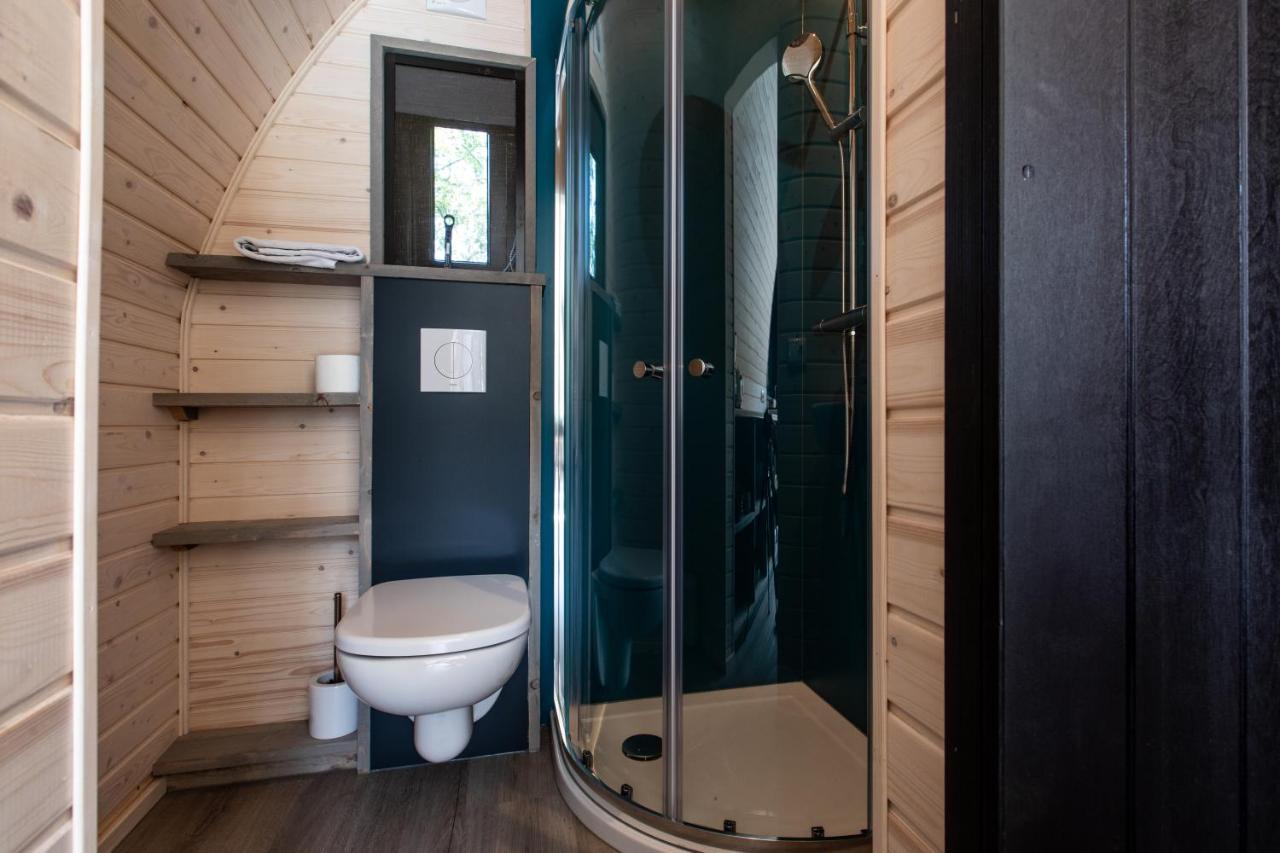 Pod Huisje Met Hottub Dokkum Zewnętrze zdjęcie