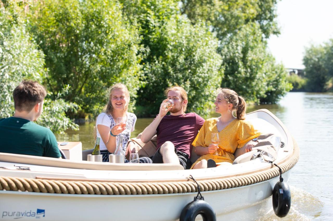 Pod Huisje Met Hottub Dokkum Zewnętrze zdjęcie