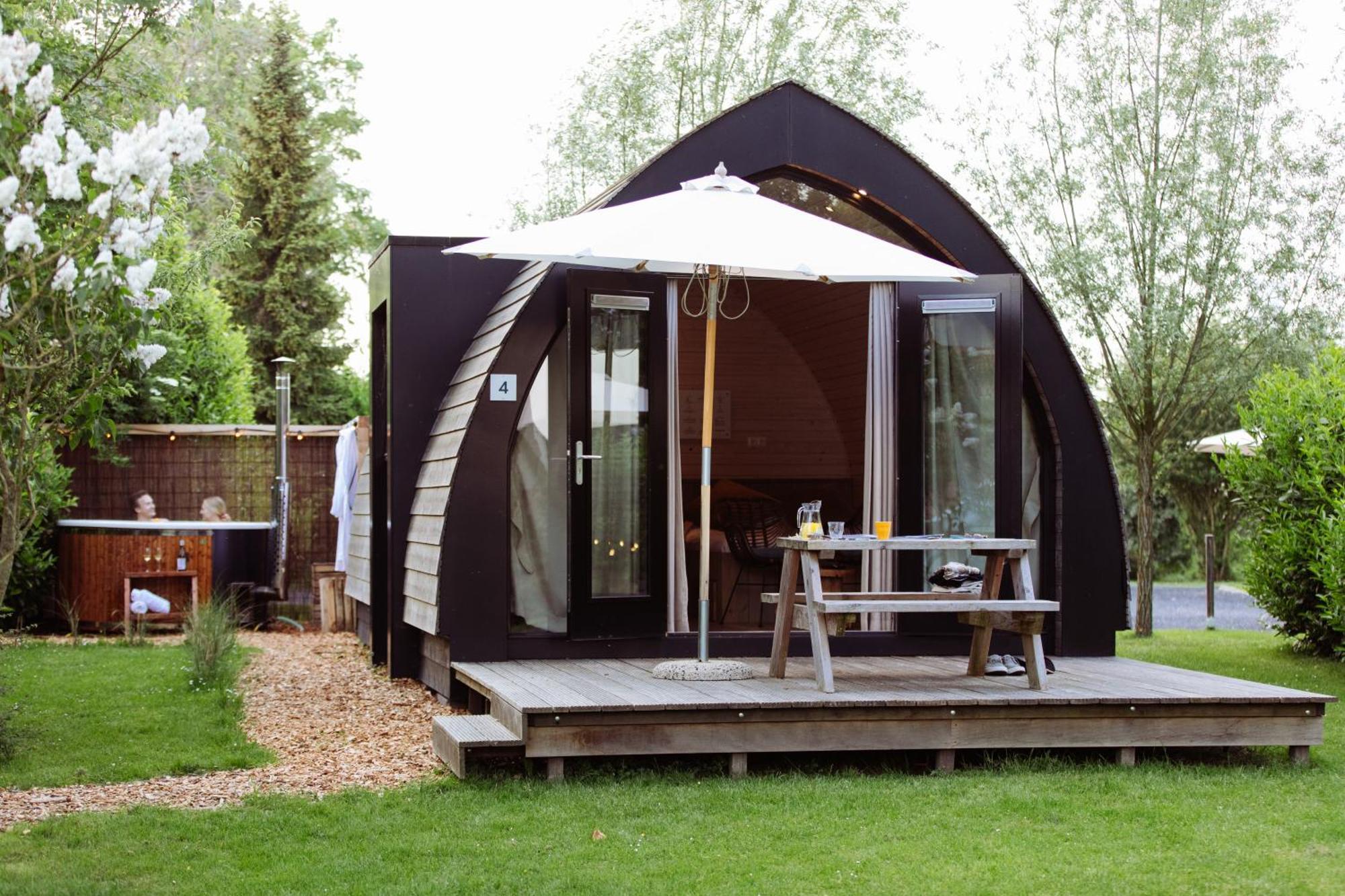 Pod Huisje Met Hottub Dokkum Zewnętrze zdjęcie