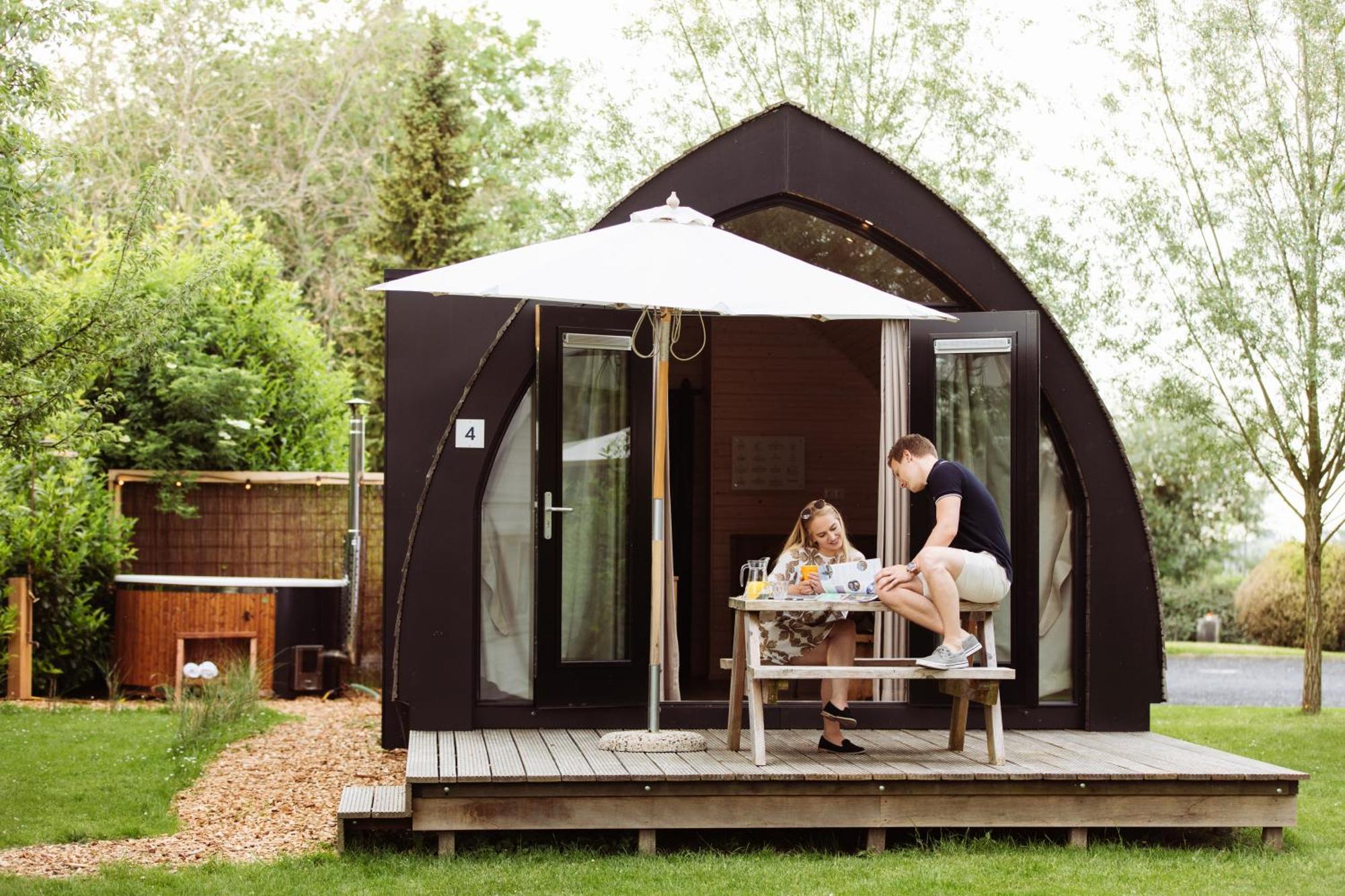 Pod Huisje Met Hottub Dokkum Zewnętrze zdjęcie